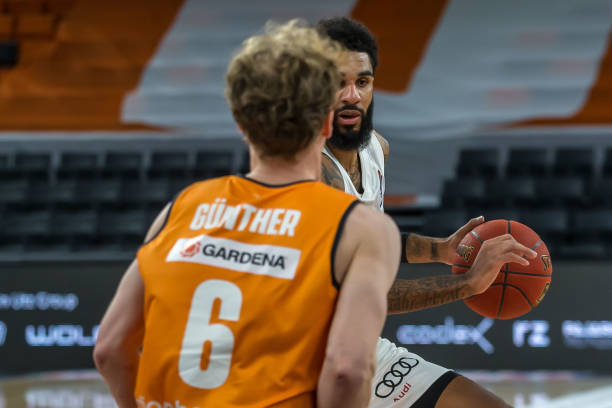 的重要标尺 的重要标尺