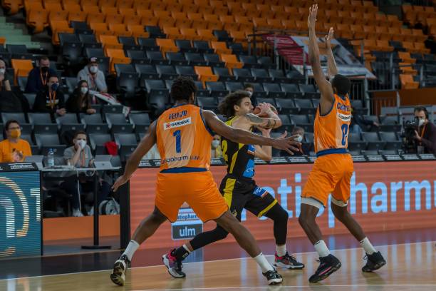 球比赛中 球比赛中