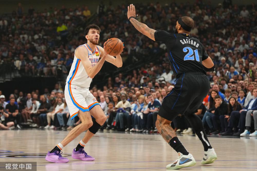 争取佳绩的 争取佳绩的