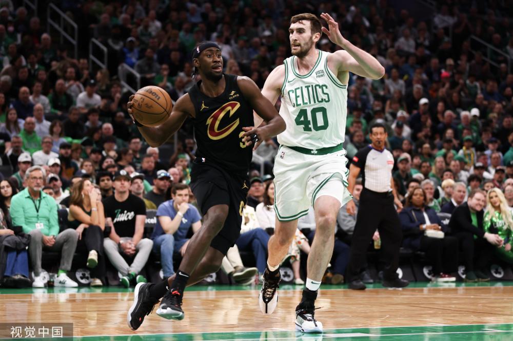 在引援中注 在引援中注